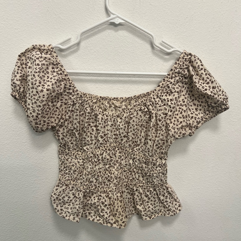 Sim & Sam Floral Smocked Top